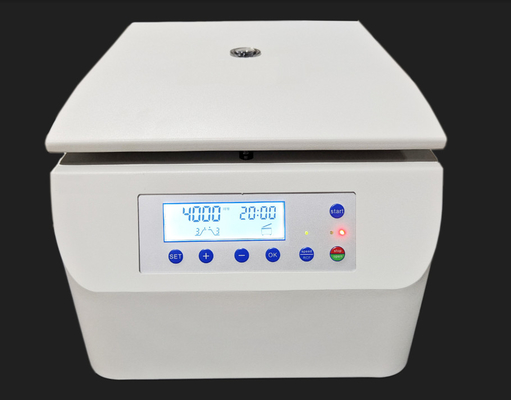 เครื่องหมุนเหวี่ยงสำหรับห้องปฏิบัติการแบบตั้งโต๊ะความเร็วต่ำ 4000rpm พร้อมโรเตอร์มุมคงที่ 6x 50ml